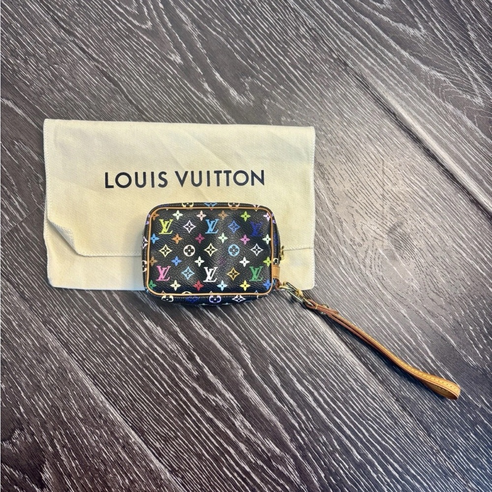 Louis Vuitton Black Multicolor Wristlet Murakami Wapiti Vintage Authentic